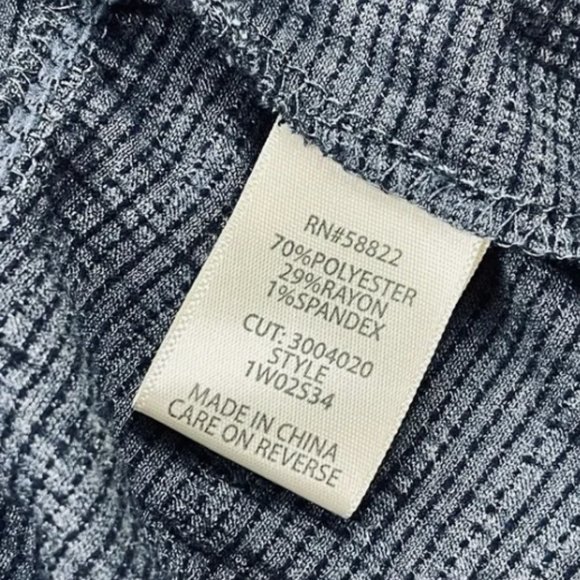 NWT MAX STUDIO Tassel Tie Split Neck Ruffle Sleeveless Tunic - Picture 8 of 9